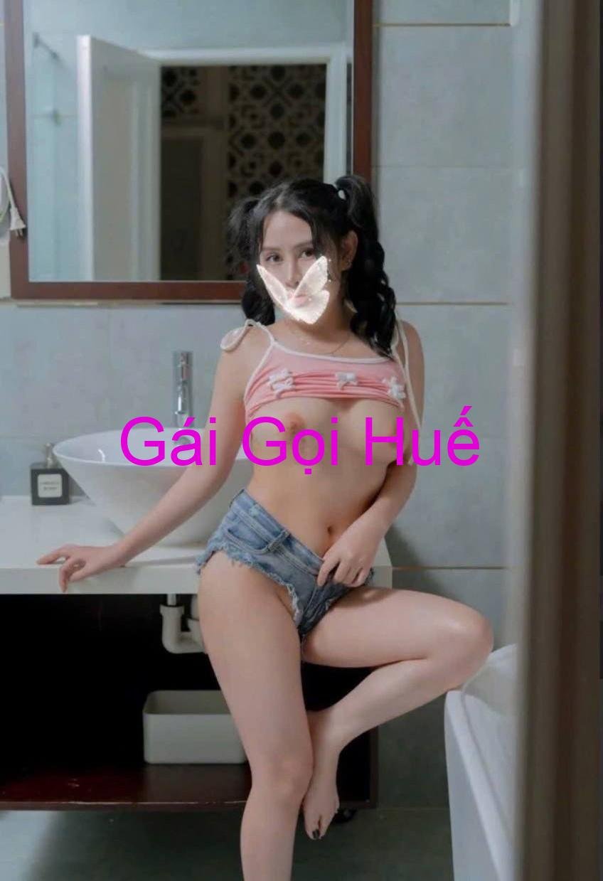 Pé Trà hotgirl Ngọt Ngào-Xinh Xắn body gợi cảm